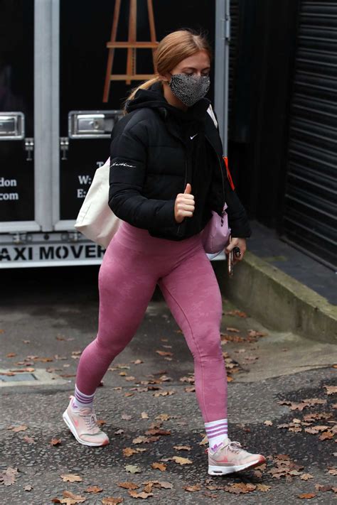Maisie Smith In A Pink Leggings Arrives At Strictly Come Dancing