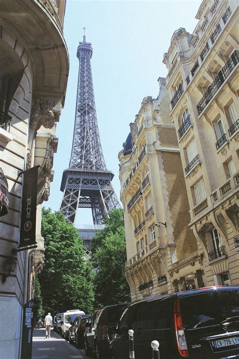 This Is A Beautiful Pic Of The Eiffel Tower From The Streets Of Paris