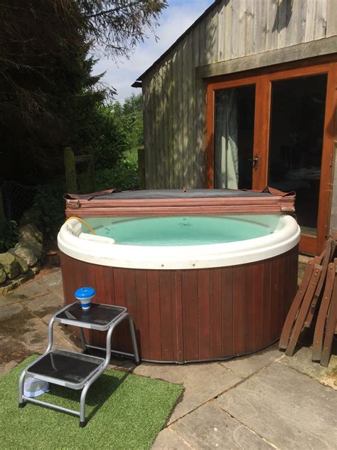 alfreton hot tub hire cheap local hot tub rental alfreton derbyshire