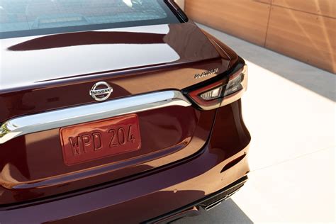 2019 Nissan Maxima Gets Refreshed With New Safety Tech La Auto Show