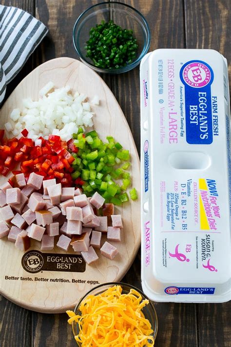 Egg and hashbrown casserole is an easy meal that will satisfy your weekend cravings for a delicious breakfast. Hash Brown Egg Casserole - Dinner at the Zoo