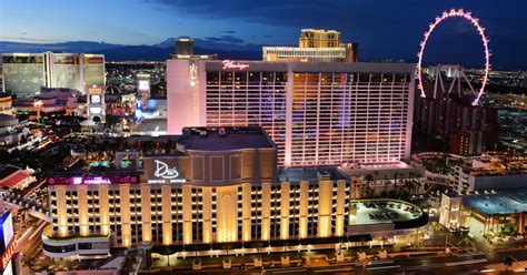 Six Las Vegas Strip Hotels Raise Their Resort Fees Los Angeles Times