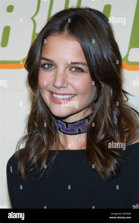 Katie Holmes Arriving At The Vh 1 Big In 03 At The Universal