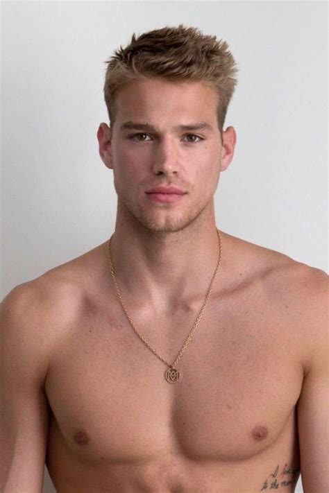 Matthew Noszka Model Profile Photos And Latest News