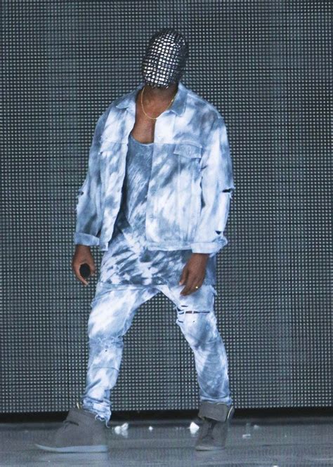 Kanye West Performing At Wireless Festival 2014 Kanye West Outfits