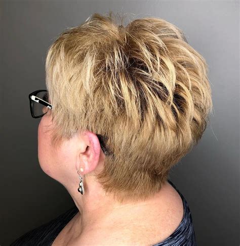 Layered Haircuts For Women Over 60 022022