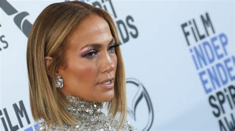 Ist Sie Wirklich 50 Jennifer Lopez Postet Heißes Bikini Selfie