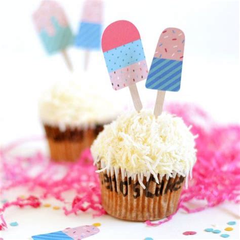 Get Some Summer Vibes On Your Cupcakes With These Colorful Popsicle