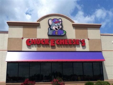 Chuck E Cheeses Fayetteville Menu Prices And Restaurant Reviews