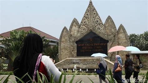 Sejarah Taman Makam Pahlawan Kalibata Syarat Pemakaman Dan Aturan Ziarah