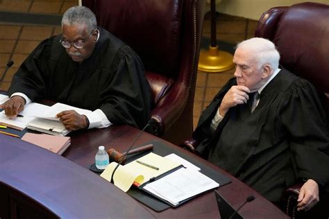 Mississippi Justices Hear Arguments Over Appointed Vs Elected Judges In Majority Black Capital