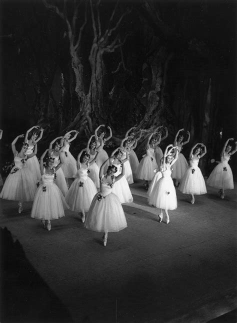 Gorgeous Vintage Photographs Of Ballet Dancers Ballet History Ballet