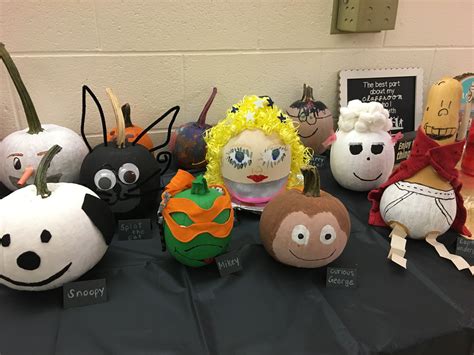 This is a rough guide and step by step process of how i prepared my naming system and name my characters for my stories, whether for fan fiction or original fiction. Roslyn Elementary First Graders Use Pumpkins to Create ...