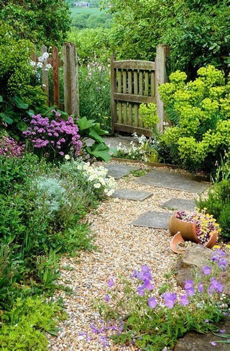 25 Most Wonderful Garden Gates With Nature Inspired Homemydesign