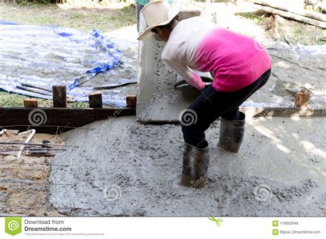 Woman Construction Worker Poured Concrete Floors Editorial Stock Photo