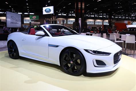 Jaguar Brings Back A Special Paint Color For 2021 F Type Carbuzz