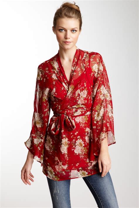 Floral Kimono Blouse In Red~~ Fashion Kimono Fashion Eclectic Fashion