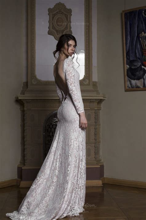 Backless Wedding Dress Albertа Stunning Gown Features Sexual Low Back Line Below The Waist