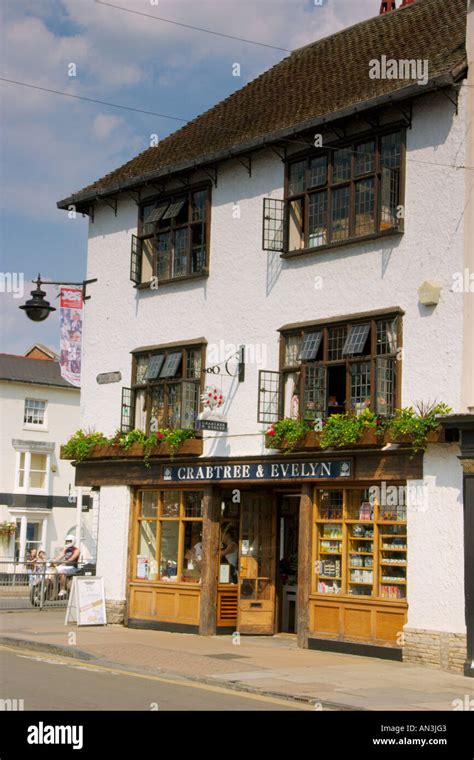 Crabtree And Evelyn Store With A Cafe Above Stratford Upon Avon Uk