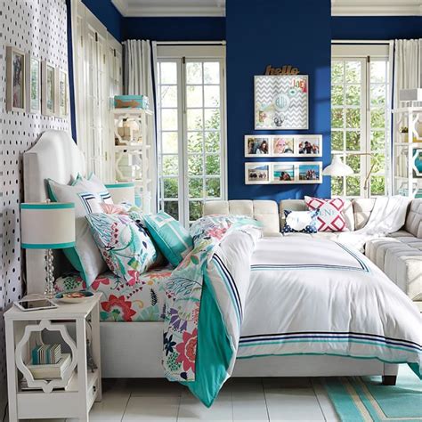 Wayfair offers thousands of design ideas for every room in every style. 12 Perfect And Calming Bedroom Ideas For Women - Interior ...