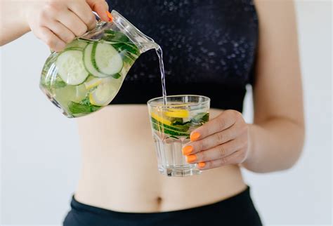 Detox Water To Lose Belly Fat 7 Best Recipes