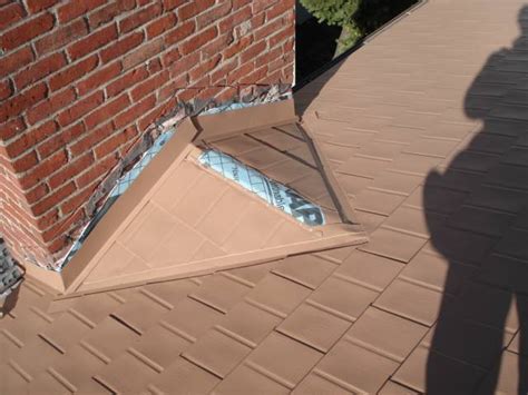 This protective system is made in a variety of different means and techniques. How to Install a Metal Shingles Roof - DIY Guide ...