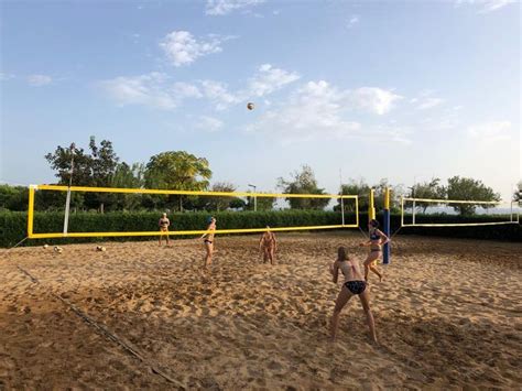 Professional Beach Volleyball Training Camps Volleyball Camp
