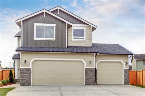 Simple Northwest Town House With Nice Garage Stock Photo Image Of