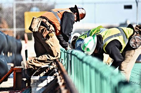 Learn About The Hard Working People Of Zachry Construction