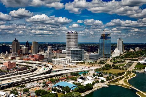 Milwaukee Wisconsin City · Free Photo On Pixabay
