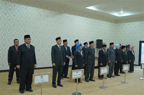 Rektor Lantik Empat Pejabat Baru Universitas Lampung