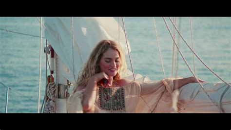 Mamma Mia Here We Go Again Singing On Boat Film Clip Now On Blu