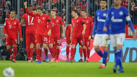 Hier findest du alle termine und ergebnisse zu diesem team. 2019/2020 | Bundesliga | 19 - FC Bayern München : FC ...