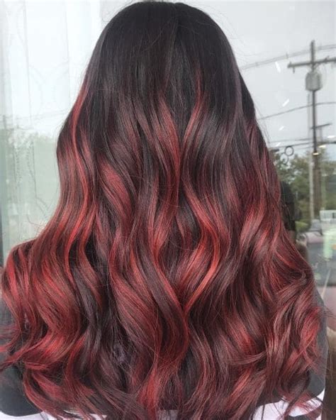 Dark brown hair with red highlights. 37 Best Red Highlights in 2020 for Brown, Blonde & Black Hair