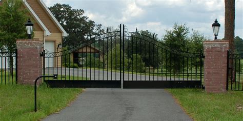 Tubular farm style gates are inexpensive and are excellent for keeping unwanted traffic off of your a combination of two can be used to create a double gate as large as 32 ft. Gates and Entrances - Double R Manufacturing