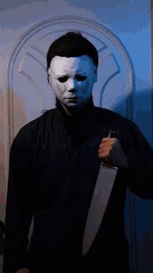 Micheal Myers Scary Gif Micheal Myers Scary Creeoy Discover Share Gifs