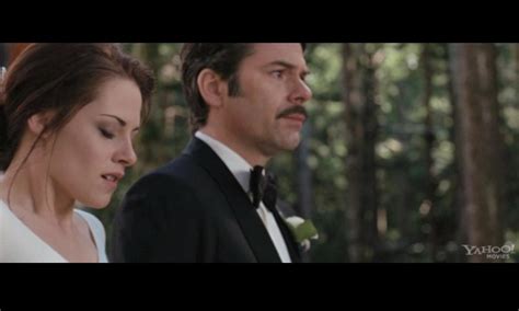The Twilight Saga Breaking Dawn Part 1 Hd Trailer Kristen Stewart