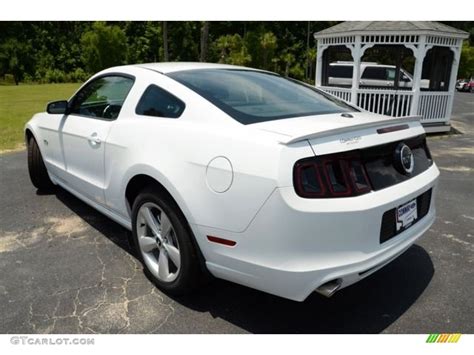 2014 Oxford White Ford Mustang Gt Premium Coupe 82161369 Photo 7