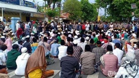 Ketum Ansor Instruksikan Anggota Banser Bantu Aparat Jaga Rumah Ibunda Mahfud Md