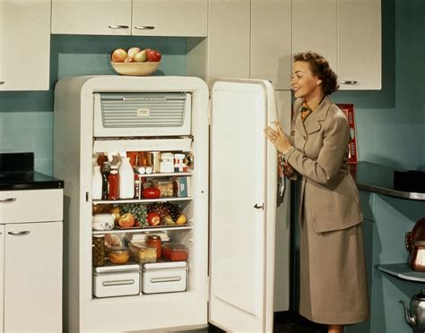 What Is The First Fridge Ever Made In History Knowinsiders