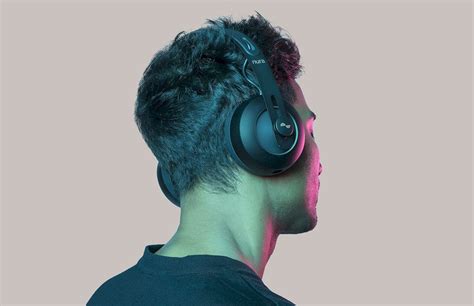 Nuraphone Hear Your Favourite Music Like Never Before Productdesign