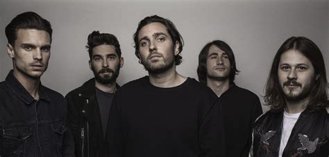 Review You Me At Six Night People