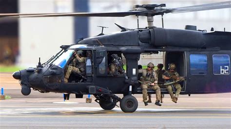 Us Army Uh 60 Black Hawk Helicopters In Brasilia Youtube