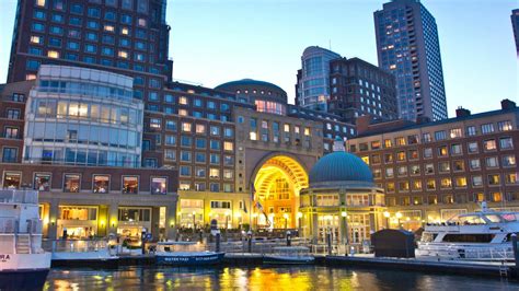 Starting december 1, drop anchor at boston harbor hotel for their winter on the wharf season, which for the first time will include four heated igloos for up to six people. Boston Harbor Hotel Brings Back Summer in the City Series
