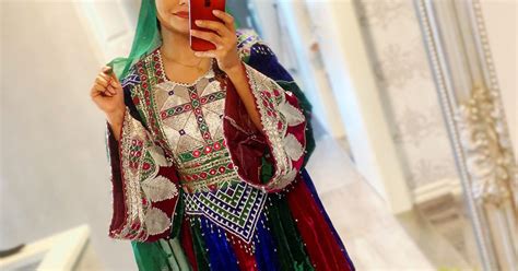 This Is How We Dress Afghan Women Overseas Pose In Colourful Attire Reuters