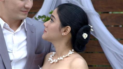 Tak ada yang lebih menyakitkan daripada menatap kedua mata orang novel ini ditulis dengan menggunakan sudut pandang orang ketiga. Sinopsis Sinetron SCTV Orang Ketiga Episode Rabu 10 ...