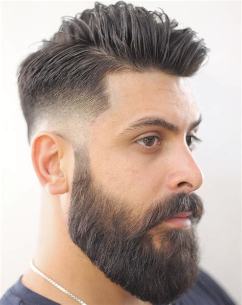 Men S Haircut Fade Into Beard Fade Skin Beard Haircut Haircuts Styles Travis Kelce Regan Pat