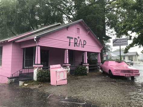 Pink Trap House Address Mindosofa