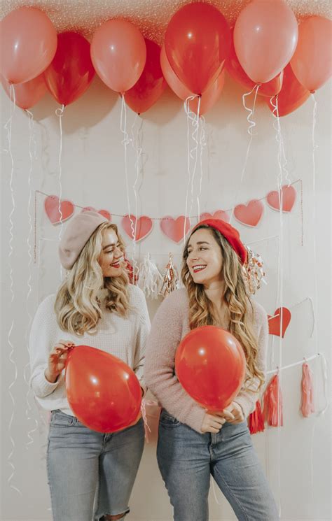 galentine s day guide how to throw the perfect galentine s day party valentines party decor