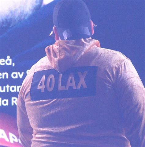 He is an actor, known for snälla kriminella (2021), melodifestivalen 2020. Anis Don Deminas klädpik - till mig - Schlagerbloggen